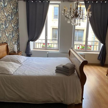 La Chambre D'Angele 色当 外观 照片
