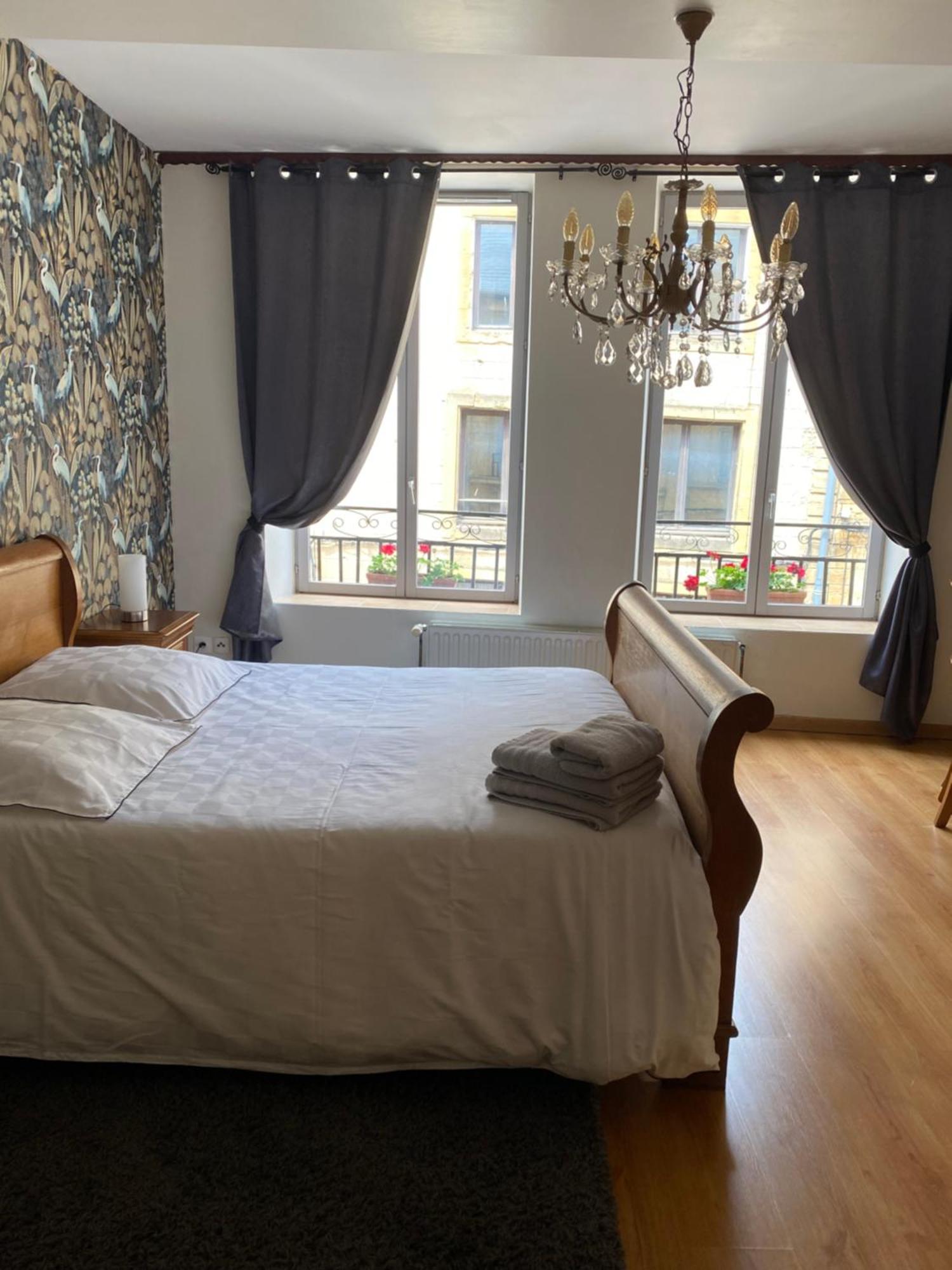 La Chambre D'Angele 色当 外观 照片