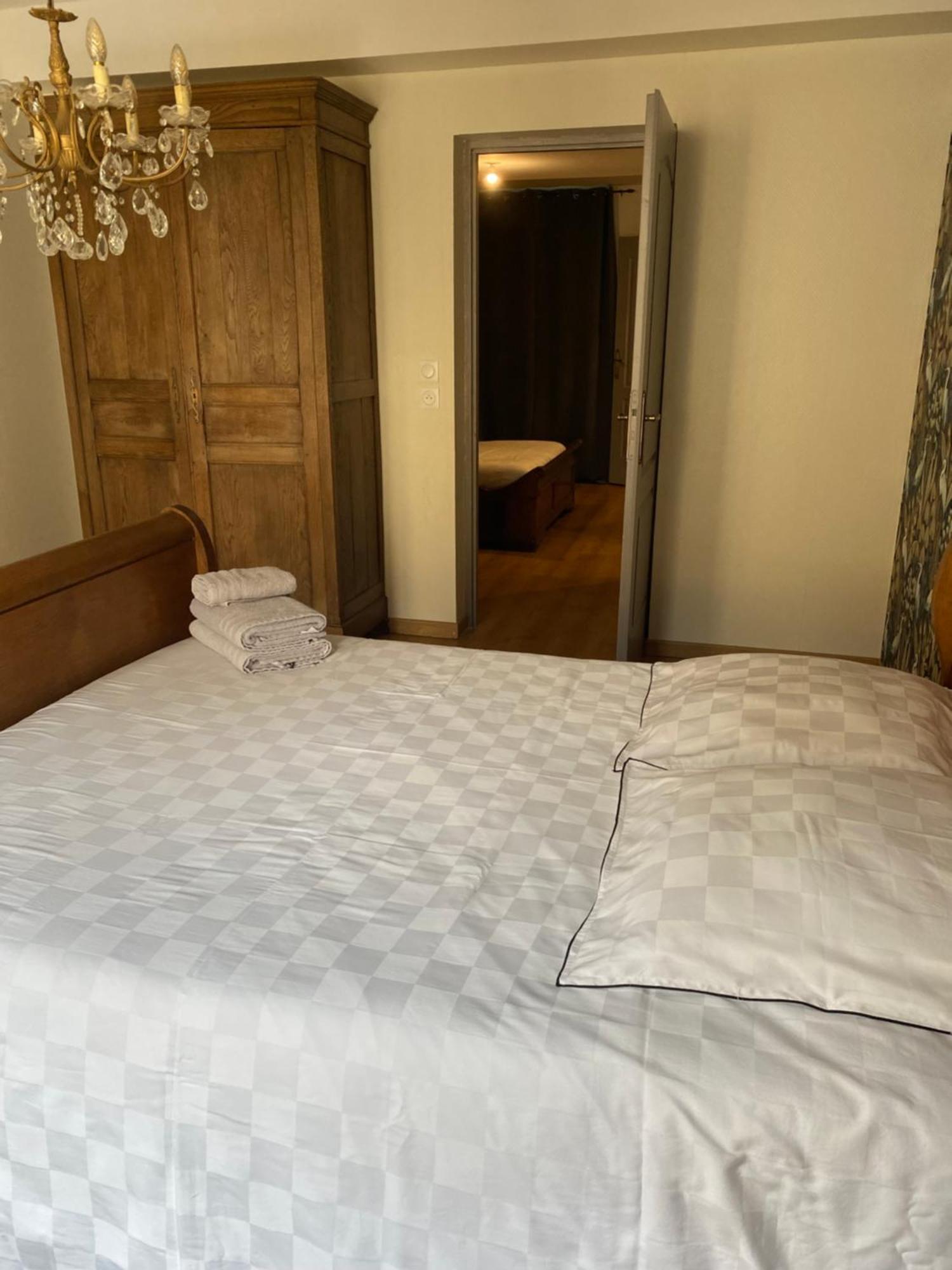 La Chambre D'Angele 色当 外观 照片